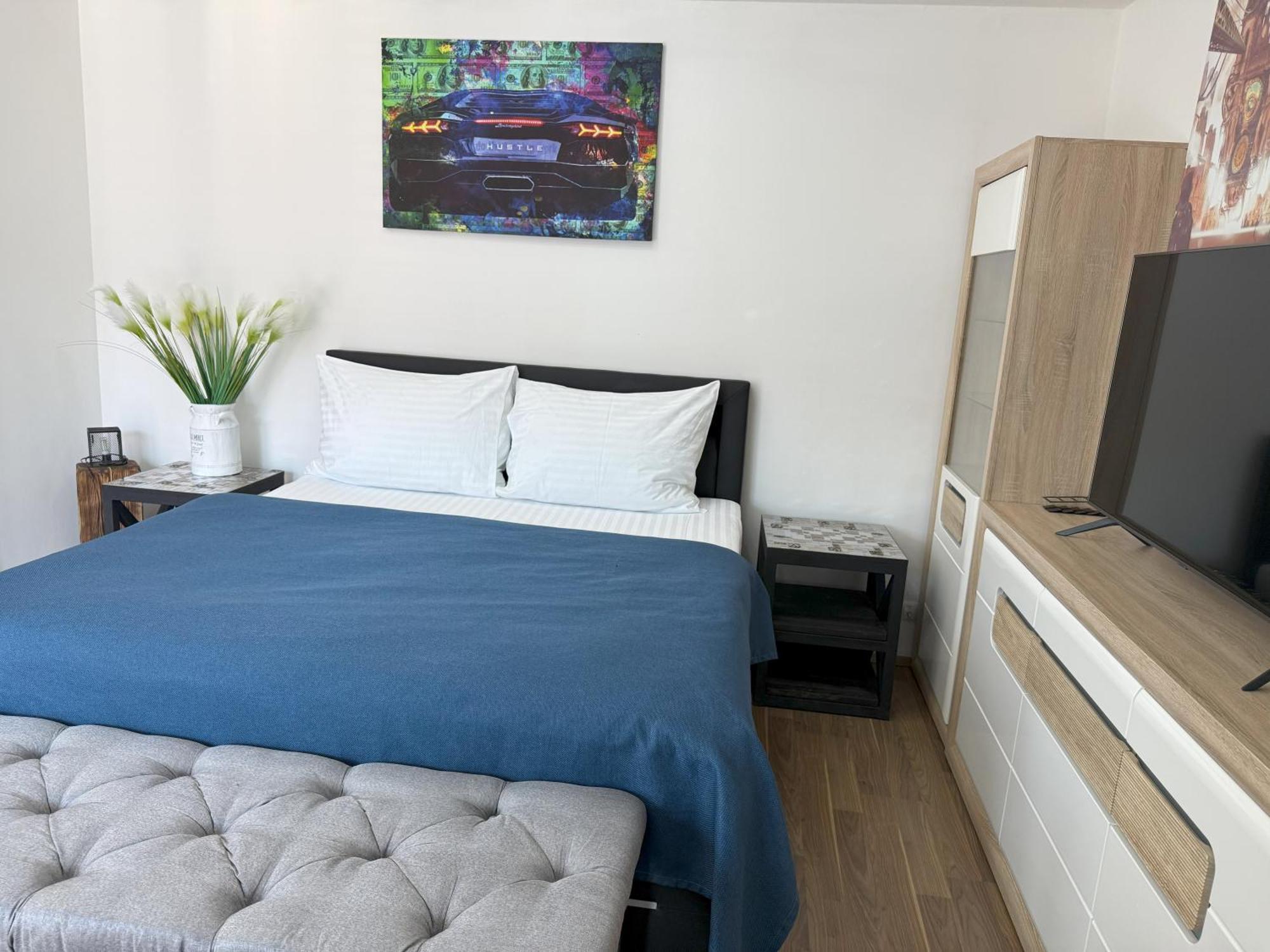 Apartment Iron Cube Praga Zewnętrze zdjęcie