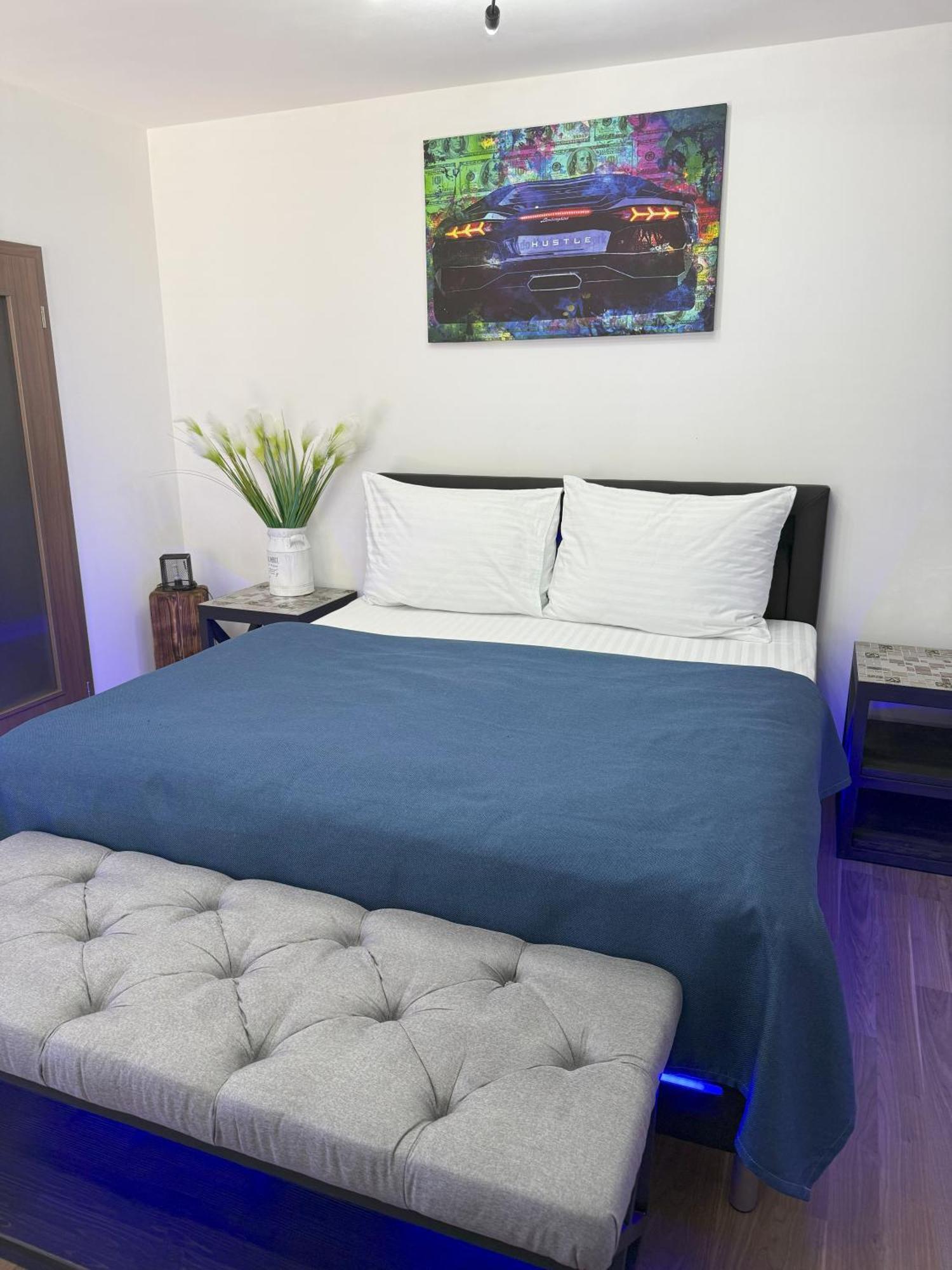 Apartment Iron Cube Praga Zewnętrze zdjęcie